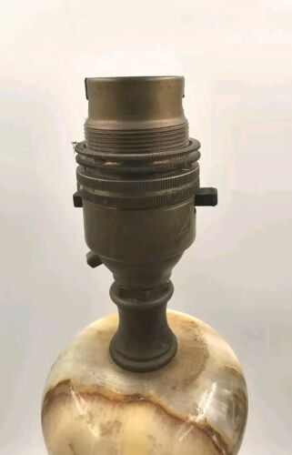 Vintage Onyx & Brass Table Lamp. Circa 1960. - Picture 5 of 6