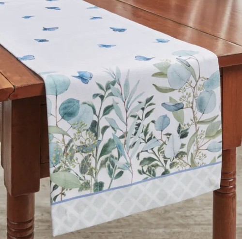 Eucalyptus Greens Spring Butterflies Table Runner 13X36 by Park Designs - 第 1/3 張圖片