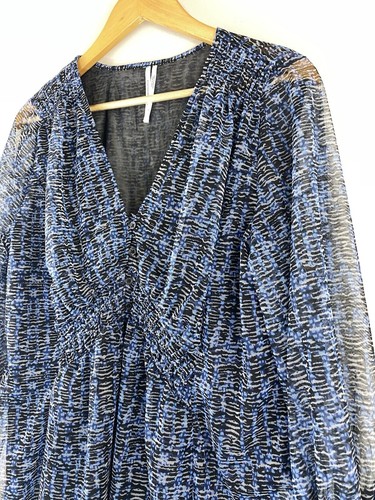 Anthropologie Gretchen gesmokte Tunika Bluse Gr. L schwarz blau Motiv transparent Boho - Bild 5 von 13