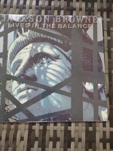 Lives in the Balance [LP] by Jackson Browne (Vinyl, Asylum USA) - Picture 1 of 6
