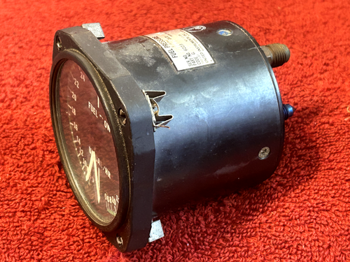 UNITED INSTRUMENTS FUEL PRESSURE INDICATOR P/N 6223 - Imagen 2 de 6