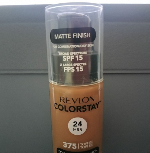 Revlon ColorStay 24Hrs Foundation SPF15 Matte Finish 375 Toffee Combination Oily - Picture 6 of 14