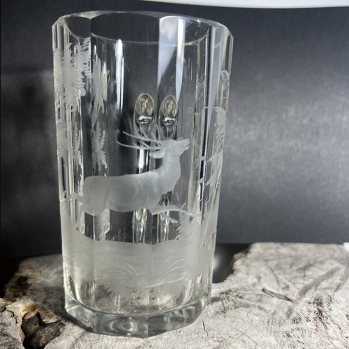 Glasbecher Jagd tief geätzt graviert Hirsch unmarkiert Moser ? Biedermeier ? 