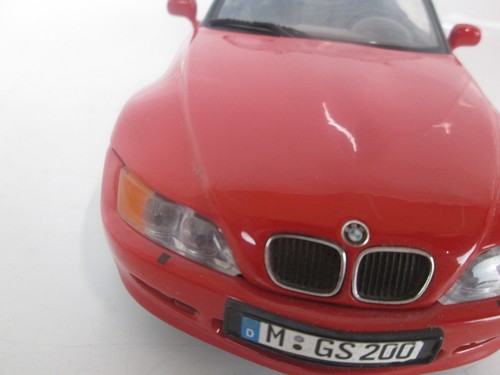 Dealership Model Z3 Roadster Red BMW Model Car Scale 1:18 In Original Box - Picture 19 of 24