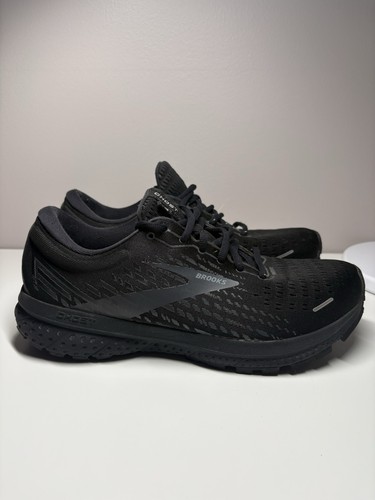 Brooks Ghost 13 Triple schwarze Laufschuhe sportliche Turnschuhe Damen - Größe 10,5 - Bild 2 von 14