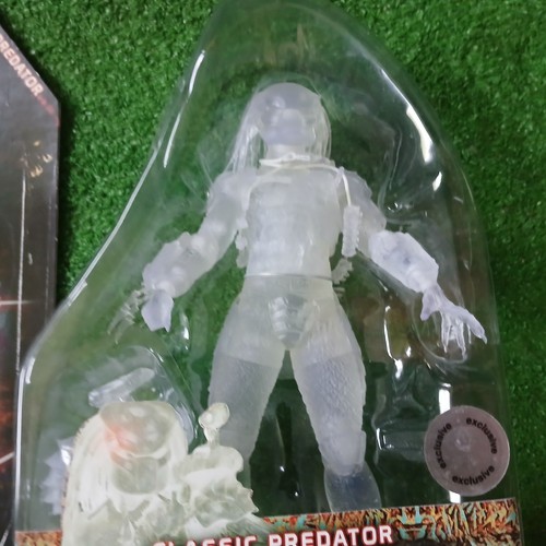 NECA PREDATOR EXCLUSIVE TOYS R US CLASSIC PREDATOR 2012 7” A.F LOOSE IN TRAY - Picture 2 of 14