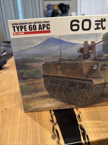 Fine Molds Historical M Japan Terra Forza di Autodifesa Tipo 61 Carro armato (1/35 - Foto 2 di 8