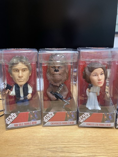 Star Wars Funko BOBBLEHEAD 6er Set Wacky Wobbler Han Leia Stirmtrooper + OPENBox - Bild 2 von 24