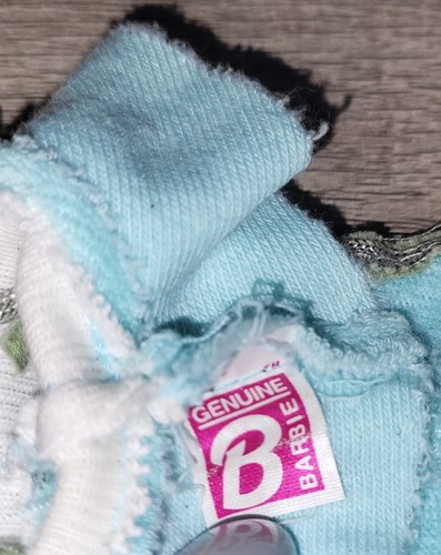 Vestido de moda vintage Barbie Mattel azul de tela de rizo genuino Barbie etiqueta rosa - Imagen 4 de 4