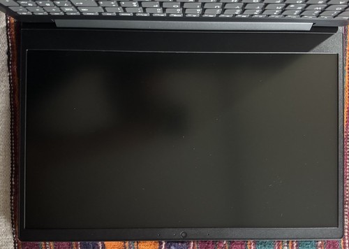 Lenovo IdeaPad S145 15.6" (Intel Core i7-1065G7, 8GB RAM, 256GB SSD) Notebook - - Photo 8/8