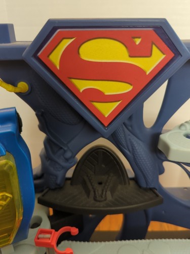 Fisher Price Imaginext DC Super Friends Superman Lair Fortress Juego 2013 - Imagen 4 de 5