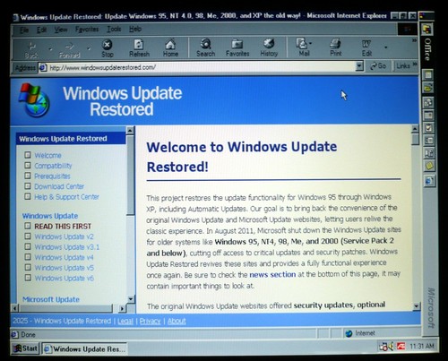 Dell Windows 95 Plus! Dimension XPS T500 Desktop PC PIII 500MHz/64GB-SSD/256MB - Picture 13 of 14