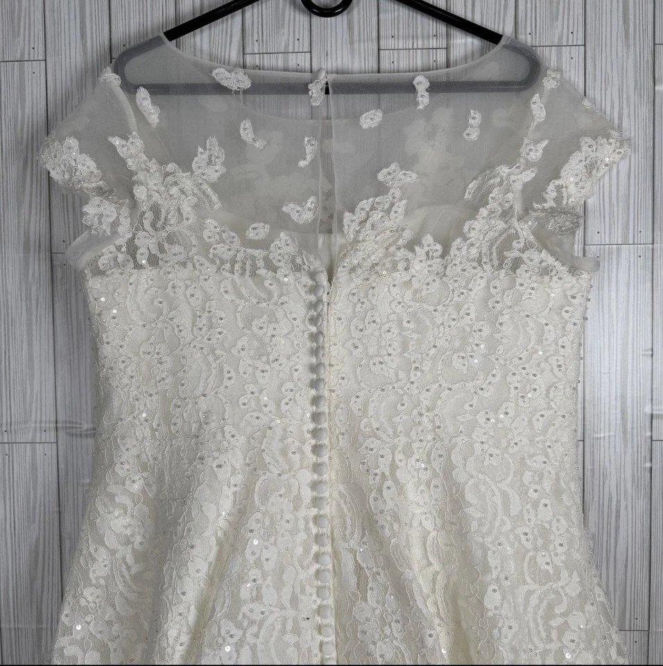 Vestido de novia Oleg Cassini (hasta el té) CMK513 / talla 12 / marfil Foto 4 de 4