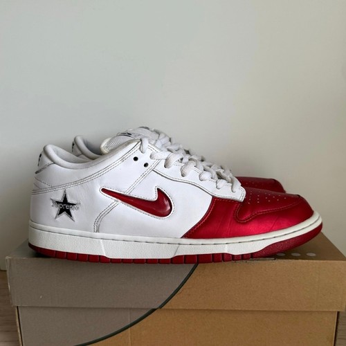 Nike SB Dunk Low x Supreme Varsity Red Men Sneakers CK3480-600 - -Size 10 - Picture 2 of 13