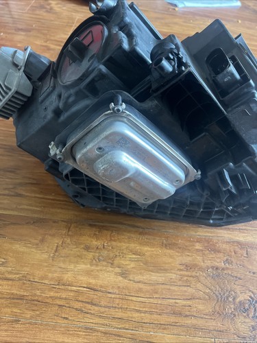 2021 2022 2023 2024 Mercedes Benz GLA 250 LEFT HEADLIGHT Module Included DAMAGE - Picture 10 of 11