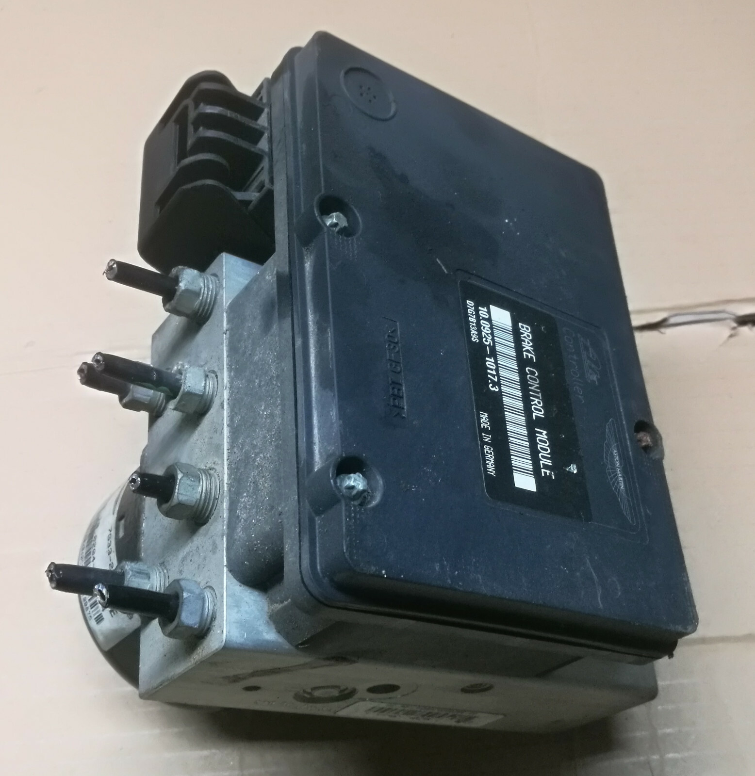 ASTON MARTIN DB7 V12 CONVERTIBLE ABS PUMP XW73-2C219 AA