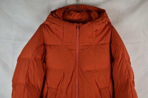 Uniqlo Mens Seamless Padded Down Puffer Jacket Orange Size XS Waterproof Wind - Picture 2 of 11