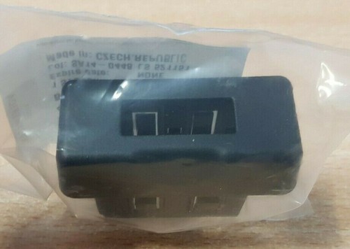 Genuine Volkswagen MEDIA-IN MDI KIT with iPOD Adapter - 5N0035342E - Picture 8 of 8