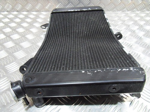 Unidad de radiador original Yamaha FZ1 / FZ8 DENSO 2006 a 2015 - Imagen 4 de 18
