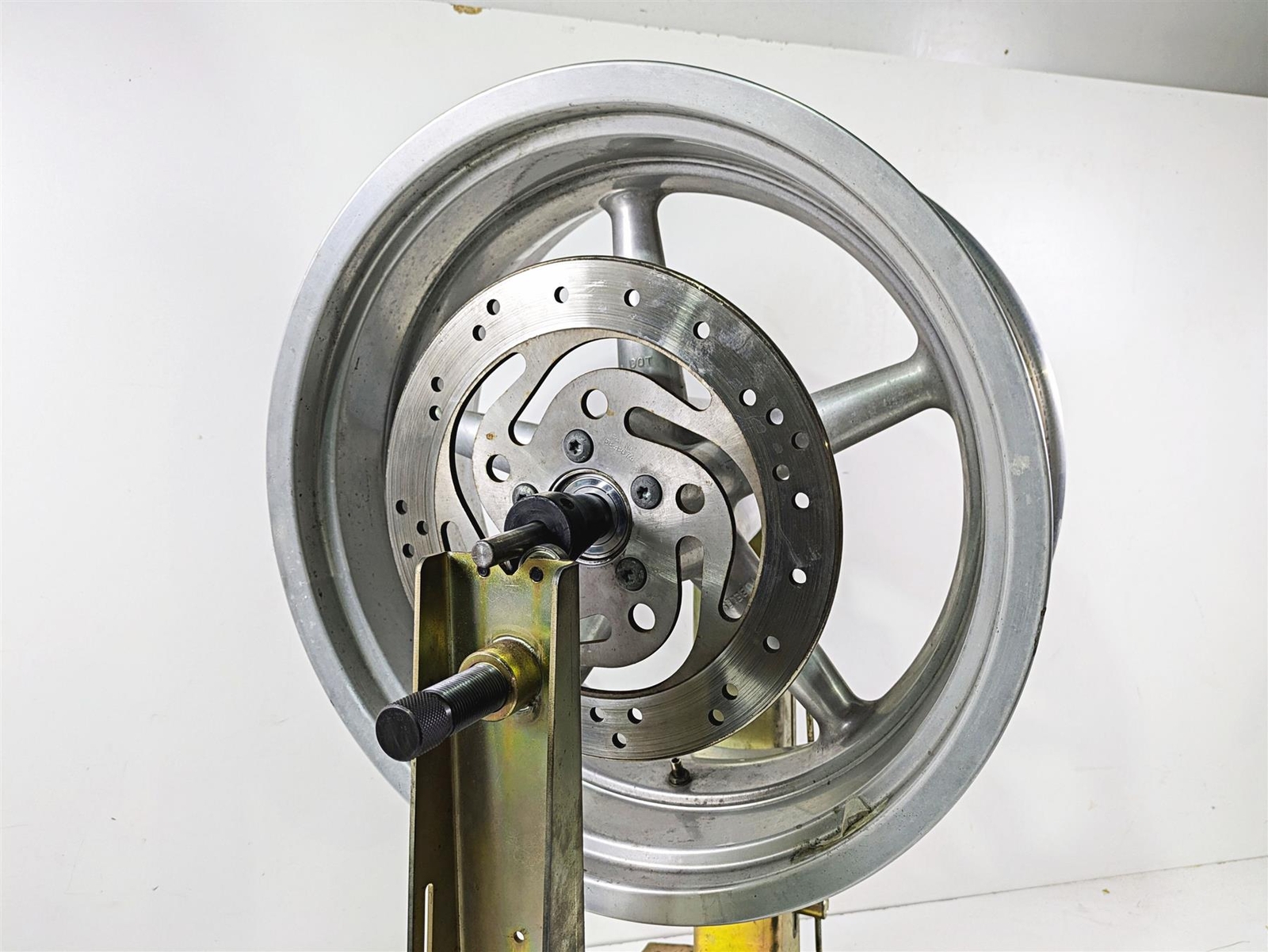 2009 Harley FXCWC Softail Rocker Straight 18x8 Rear Wheel Rim 41501-08 ...