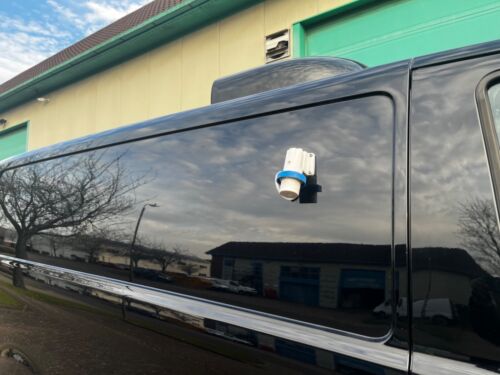 Ford Transit Custom Limited 2.0 TDCi 290 Limited Panel Van 5dr Diesel euro 6 - Picture 6 of 17