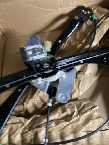 Genuine GM Window Regulator 25802961 - Picture 4 of 5