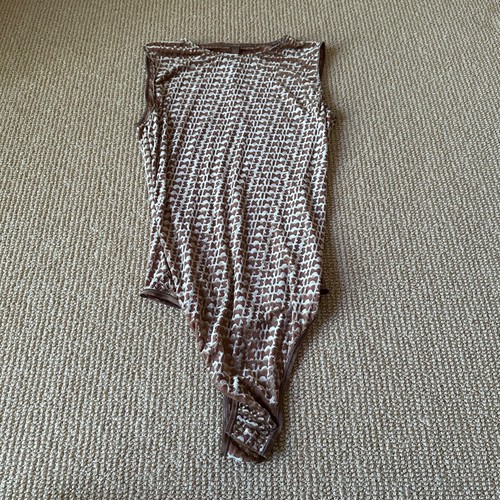 Skims Chai Velvet Glove Sleeveless Bodysuit, Size Small NWT - Picture 1 of 3