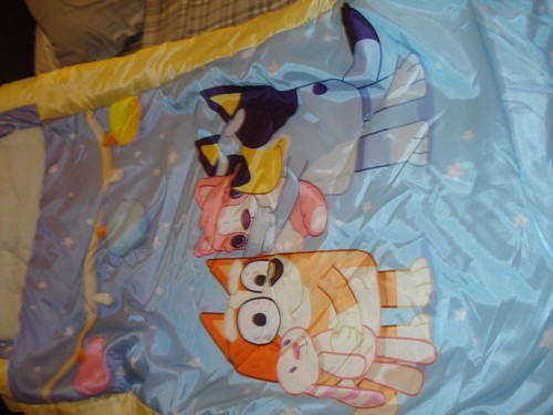 Bluey Ready Bed Kinder Luftbett und Schlafsack in einem