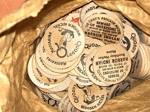 Cara de recuerdo vintage 1973 níquel de madera - playa larga California 1888-1973 5 centavos - Imagen 3 de 4
