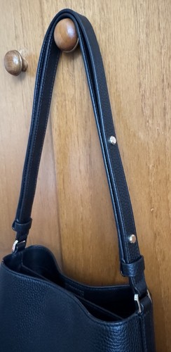 Bolso Bandolera/Hombro Pequeño Kate Spade New York Damas/Tamaño 24x24x13cm - Imagen 4 de 10
