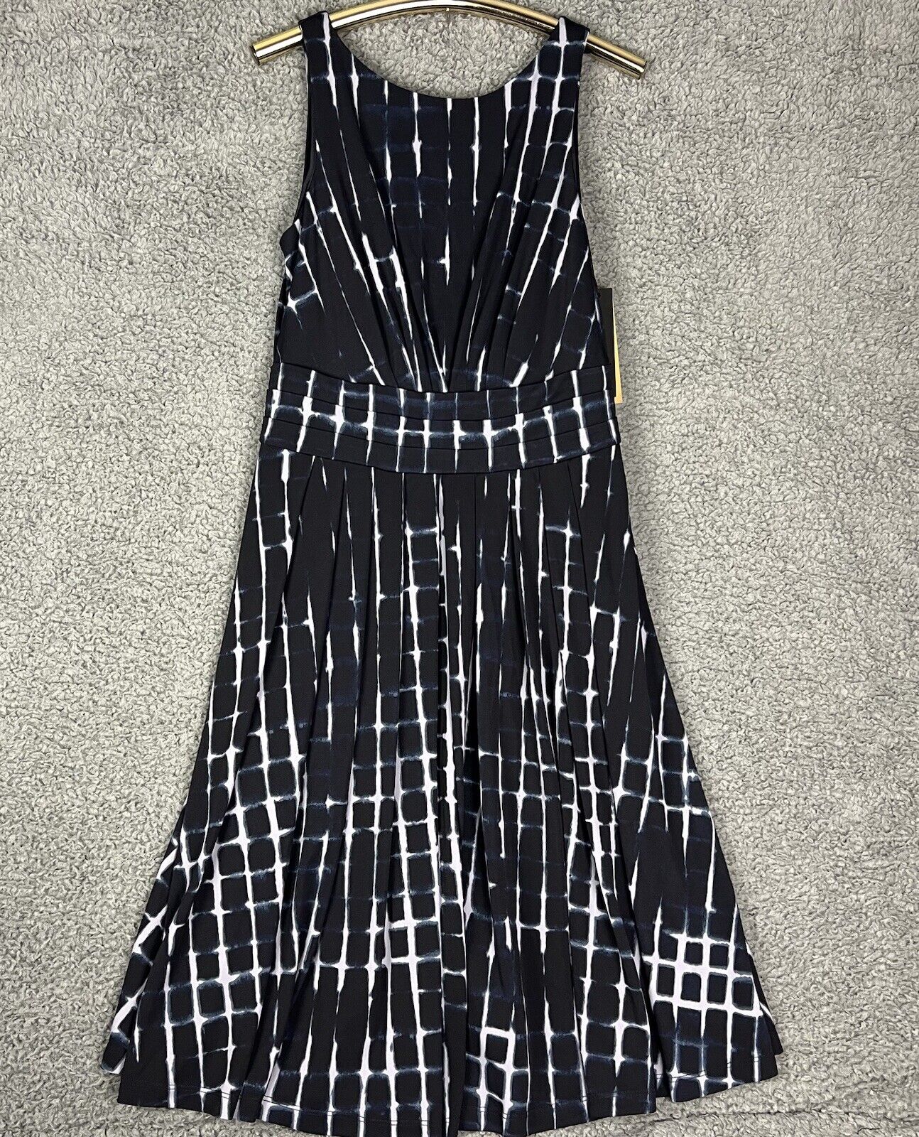 Picture 1 of 15