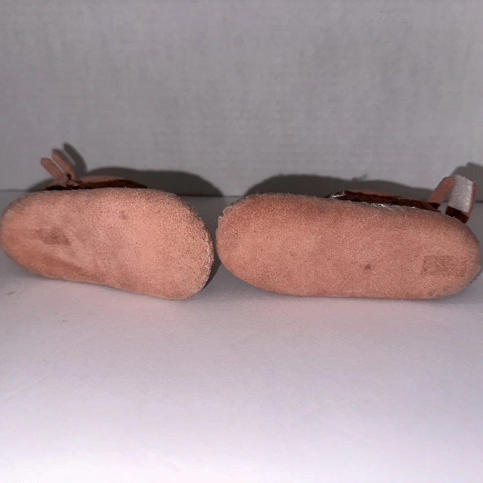 Minnetonka размер 2 ребенка ясельного возраста розовый мокасины кожи бахрома тапочки - Изображение 3 из 4