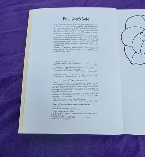 Suncatchers Stained Glass Pattern Book - Paperback, by Eaton Connie - Bild 2 von 5