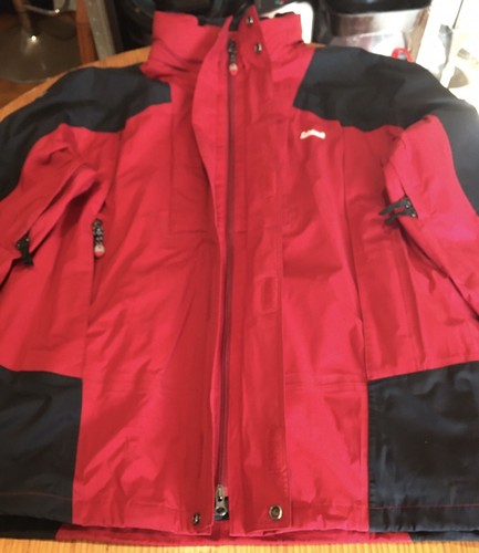 AS NEW Coleman Men's Softshell Camping Jacket Red Coat Lightweight Hooded - Picture 3 of 20