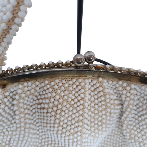 Bolso de mano vintage de noche beige con cuentas Corde de Lumured años 30  - Imagen 6 de 10