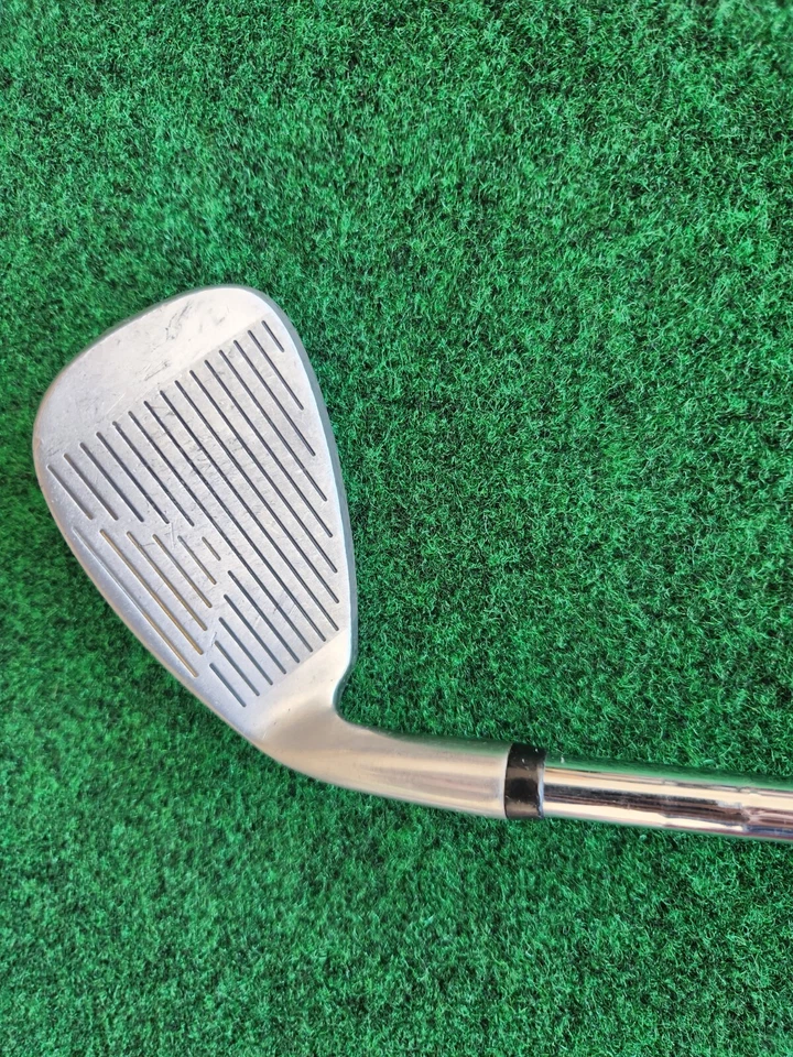 Lynx Golf BLACK CAT PITCHING WEDGE Right Handed Steel Regular NEW Tacki-Mac Grip - Image 3 of 4