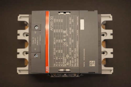 Contactor 3 polos 1000V 400A ABB AF265-30 - Imagen 5 de 6