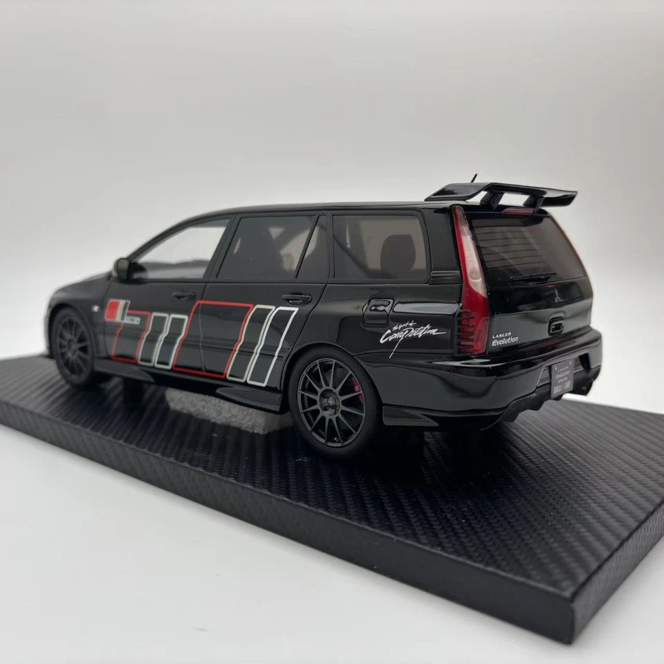 Modelo de coche de carrocería ancha Lancer negro Engup 1:18 Mitsubishi Evo9 Variations Foto 3 de 4