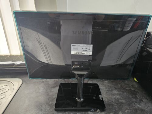 Samsung S22B300H 21,5 pollici LED Full HD 1080p HDMI VGA monitor Full HD 1080p HDMI - Foto 4 di 7
