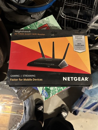 NETGEAR Nighthawk AC1900 Inteligentny router WiFi R6900 W/ Adapter i kabel Ethernet - Zdjęcie 1 z 2