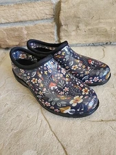 Duluth Trading Company Garden Clogs Womens Size 9 Gnome Floral Woodland Print
