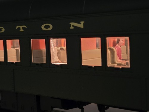 Golden Gate Depot Burlington CB&Q Plastic 12-1 Sleeper Car - MCQUESTEN - 3 Rail - Picture 19 of 23