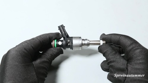 Fuel Injector Fit For 4.2L Touareg 4.0L Audi A6 S6 A7 079906036G 079906036N - Video 1 of 1