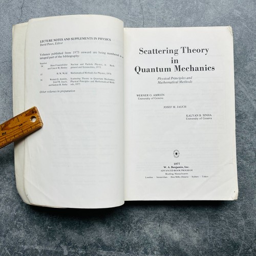 Scattering Theory in Quantum Mechanics Paperback Book Werner O. Amrein 1977 - Picture 5 of 11