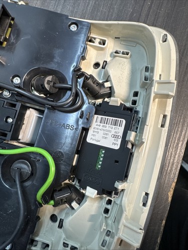 Audi A8 S8 D4 2011-2017 Leseleuchte vorne 4H0947135R - Bild 9 von 12