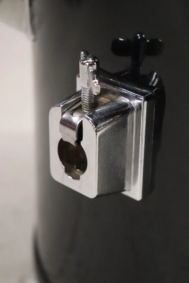 Batería Percussion Plus 11x13 Concert Tom negra Foto 3 de 4