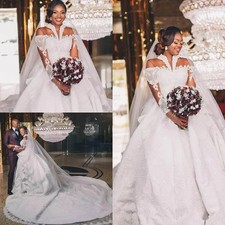 Halter Lace Appliques A-Line Wedding Dress Chapel Train Long Sleeve Bridal Gowns
