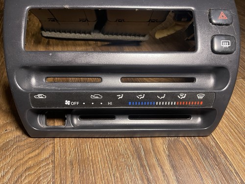 1993 1994 1995 1996 1997 Toyota Corolla Air Vents Radio Bezel oem 93-97 - Foto 2 di 5