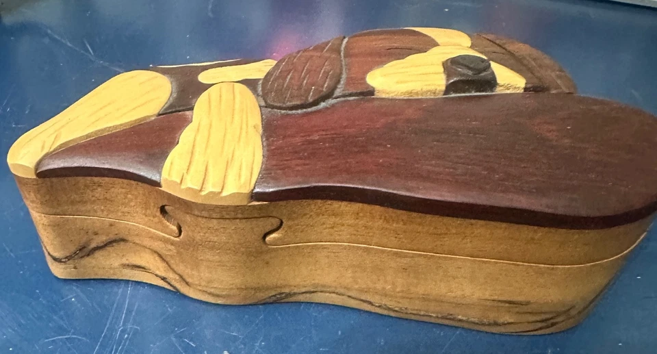 Quebra-cabeça de madeira 3D filhote de cachorro caixa de bugigangas do tesouro quatro peças esculpidas à mão  - Imagem 2 de 4