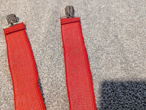 Tirantes de cerveza Olympia vintage de lona roja correas con clip - Imagen 9 de 10
